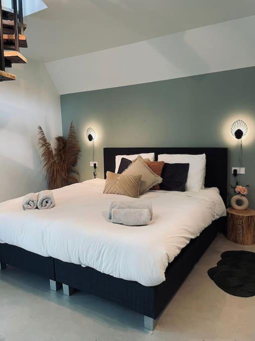 לונן אן דה וכט Cozy Appartment On The Farm מראה חיצוני תמונה